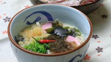 食事・飲み物 / 3