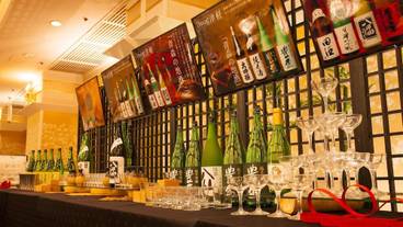 食事・飲み物 / 1