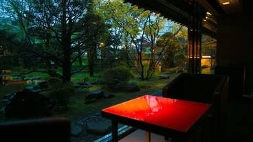 カフェラウンジ「YUGEN」③ / 18