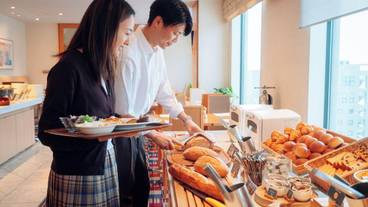 朝食ビュッフェ / 9
