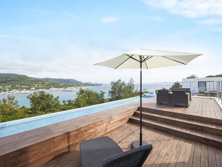 E-horizon Resort Premium 瀬底 C / 4