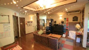 ロビー応接スペース / 2