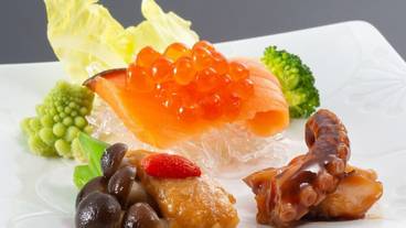 食事・飲み物 / 7