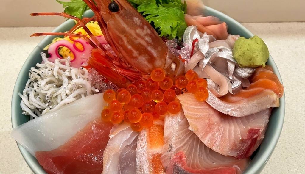 食事処「渡船」で
淡路の海鮮を堪能 / 3