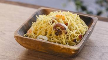 食事・飲み物 / 3