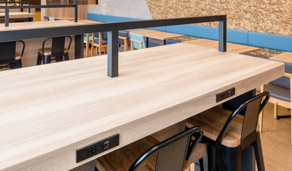 ライブラリーカフェ コンセント / 5