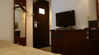 ツインルーム シングルベッド 2 台 禁煙