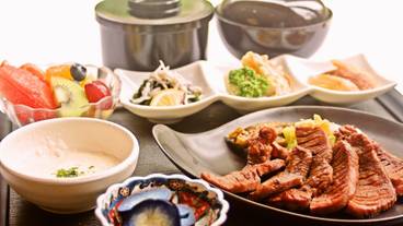 食事・飲み物 / 7