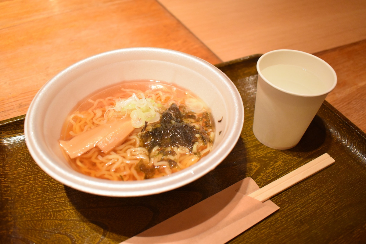 夜鳴きラーメンも出ます
