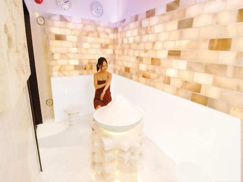 バラエティ豊かなお風呂&岩盤浴で、すっきり疲労回復!3451302