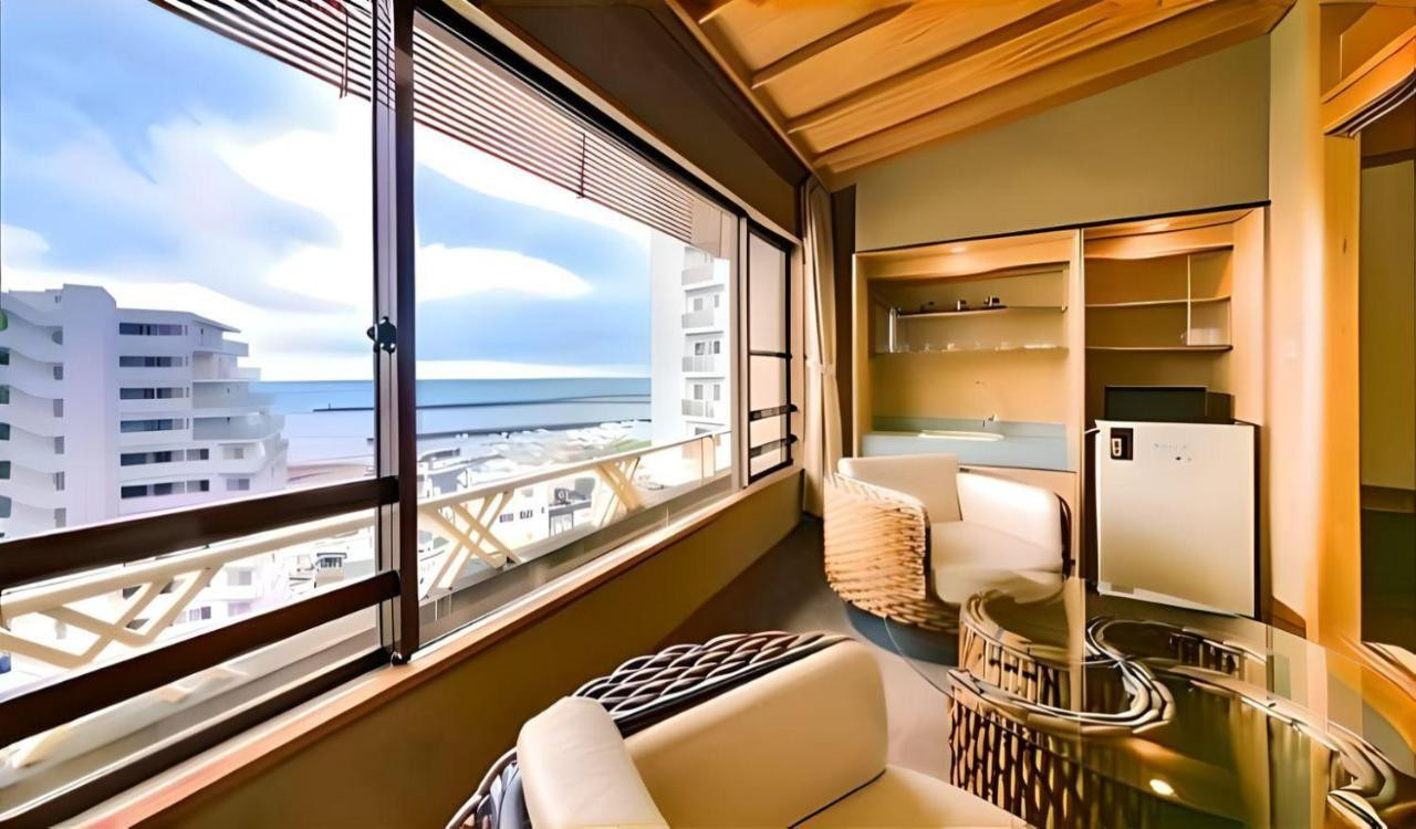 旧皇族に縁のある温泉を楽しめる！ビーチも近い宿3930554