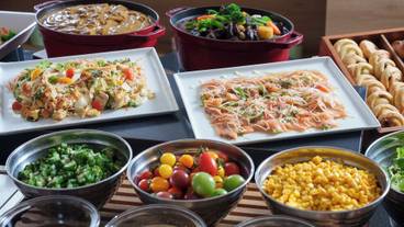 朝食ビュッフェ / 8