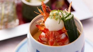 食事・飲み物 / 4