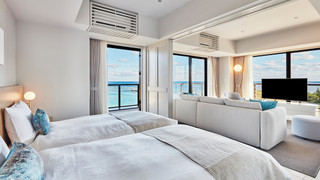 デラックスコーナースイート（2-4階）＜オーシャンフロント＞