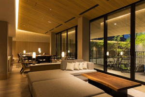 朝と夜に珈琲サービスがあるロビー