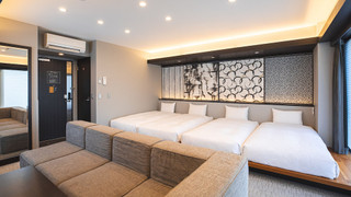 デラックス 4 人部屋