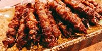 絶対外せない博多グルメの決定版！焼き鳥・かわ屋の名物「とり皮」