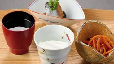 食事・飲み物 / 9