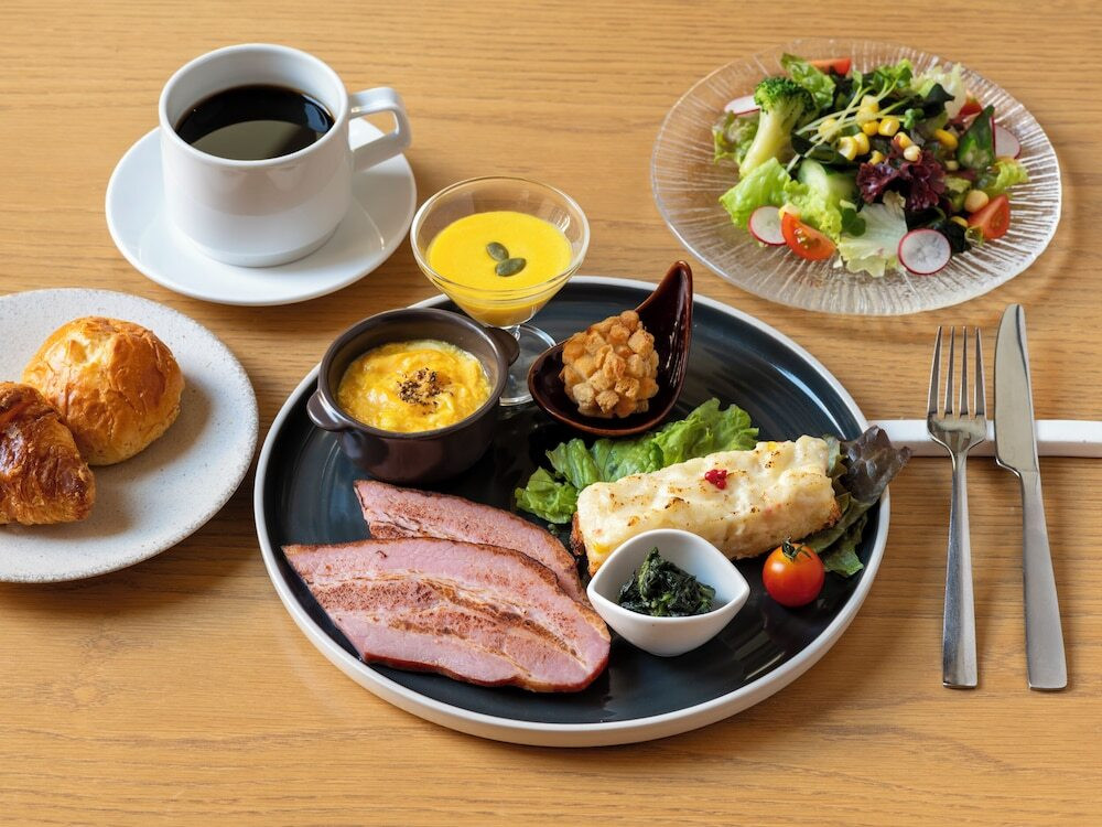 朝食
