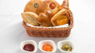 食事・飲み物 / 4