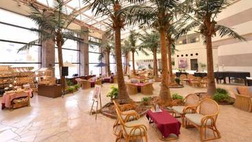 ロビー応接スペース / 4