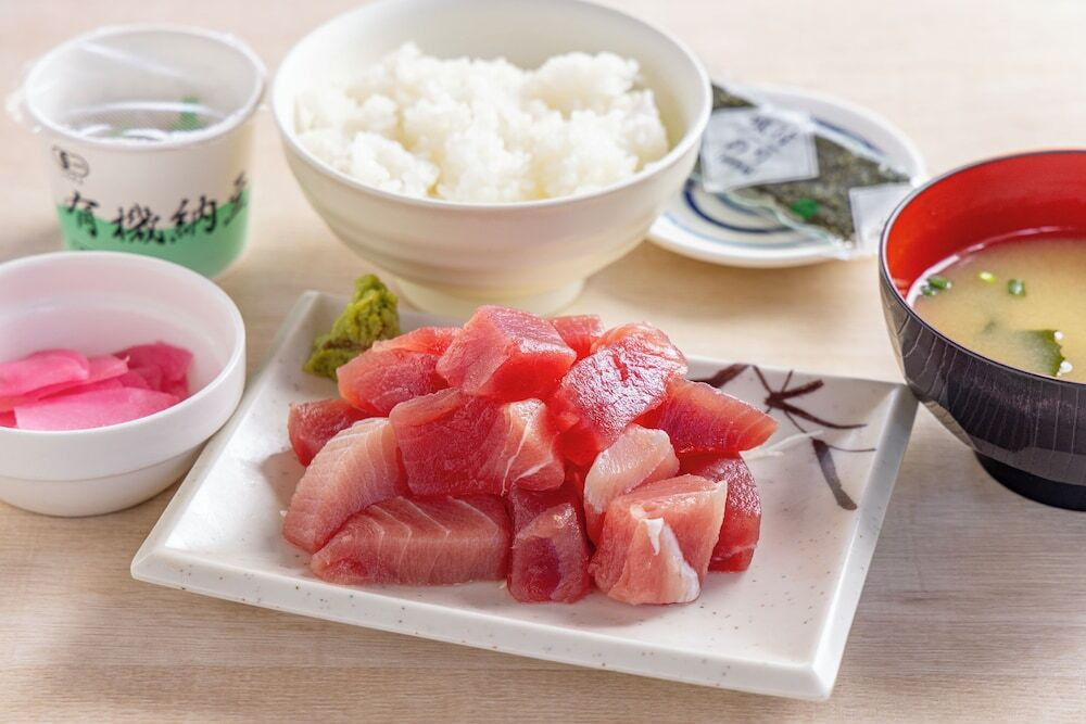 朝食