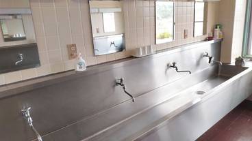 施設内の設備 / 1