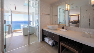 デラックススイート 禁煙 (朝食 + フレンチディナー [17:00~17:30] 付き)