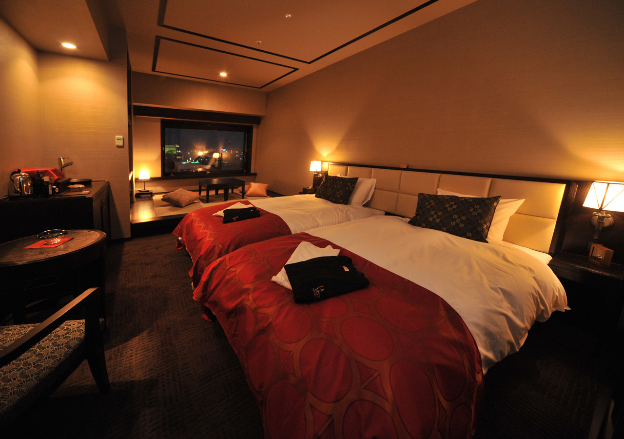 中華に鉄板焼き♪海鮮を好みのスタイルで満喫できるベイサイドホテル3917113