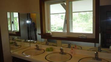 施設内の設備 / 16