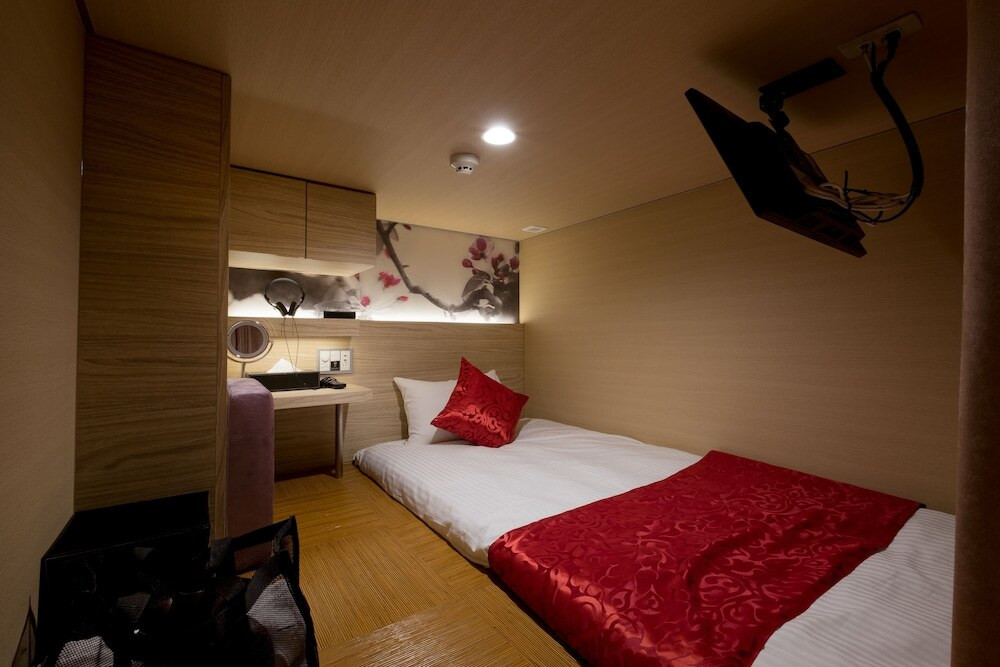 1.アメニティ充実でRefaまである！「HOTEL Cargo Shinsaibashi」4083365