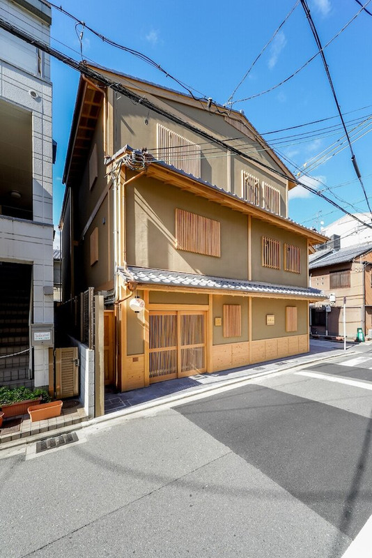 施設の正面