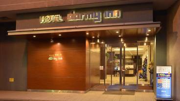 施設の入り口 / 22