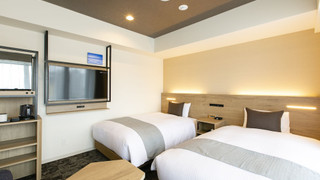 【禁煙】デラックスツインルーム/26㎡/120 ㎝ 幅ベッド2台+EXベッド/3名迄