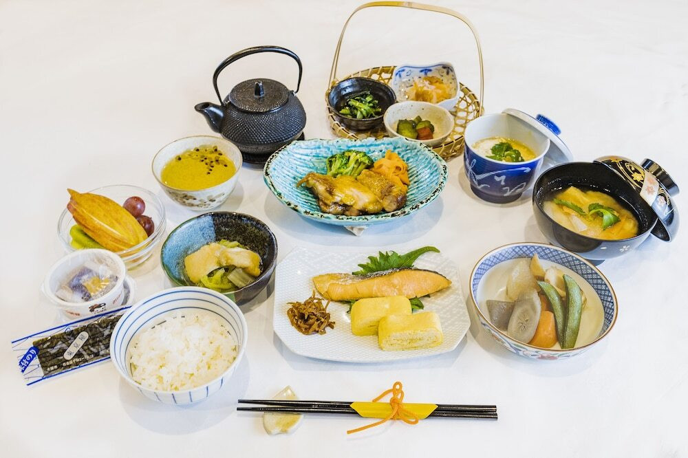 朝食
