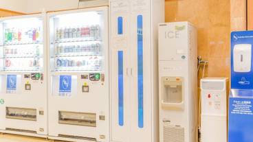 自動販売機 / 3