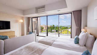 デラックスラージツイン（2-4階）＜リゾートビュー＞