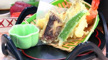 食事・飲み物 / 11