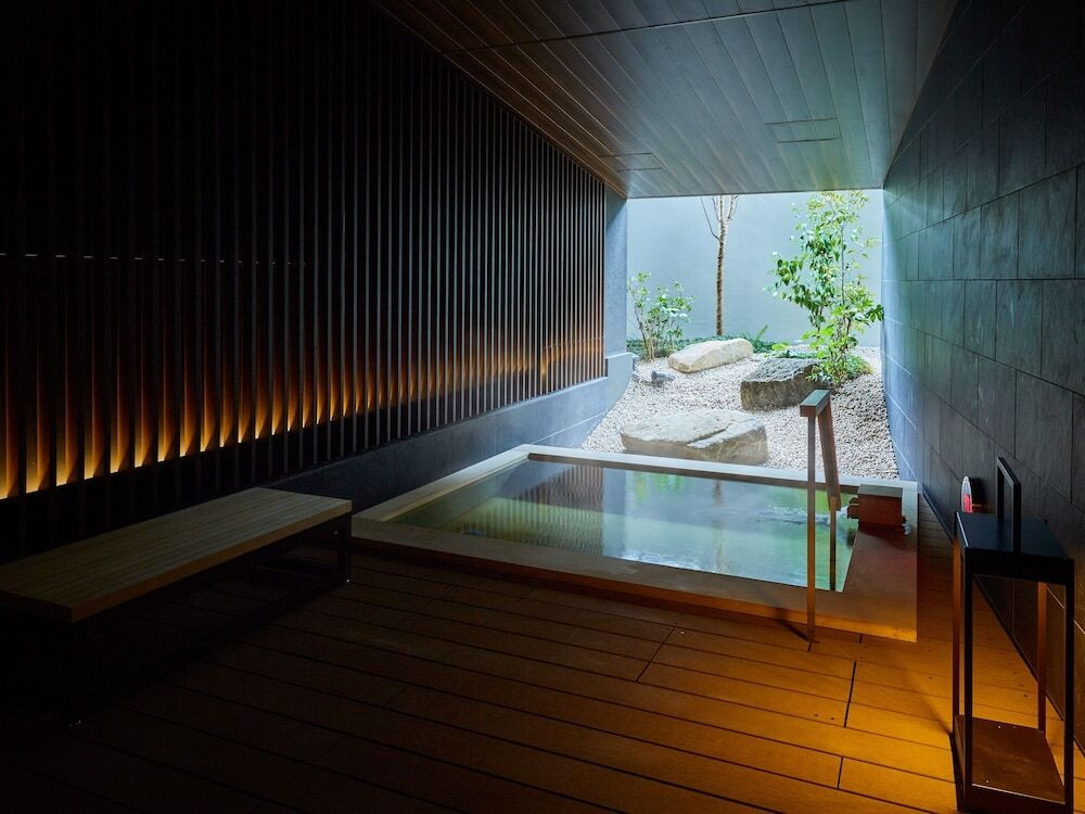 箱根・芦ノ湖温泉を東京で楽しむ。しっとり落ち着ける温泉宿4772779