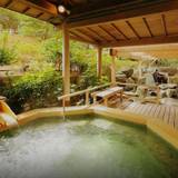 種類豊富な温泉大浴場で
至福の湯巡り / 1