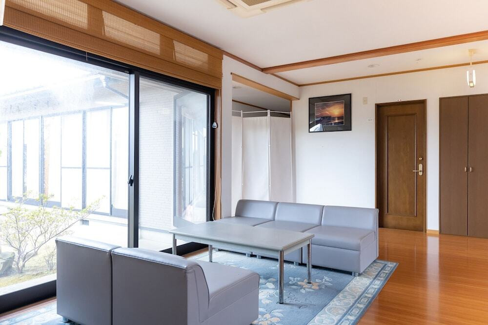 ロビー応接スペース