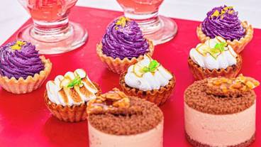 食事・飲み物 / 14