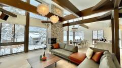 Silver Maple Chalet