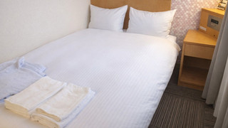 スモールダブルルーム 禁煙