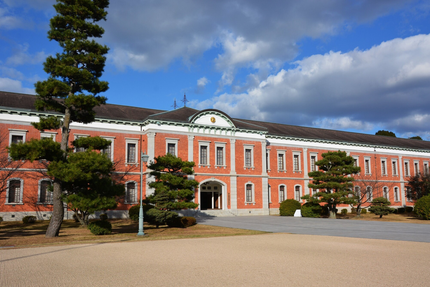 旧海軍兵学校（海上自衛隊幹部候補生学校）校内見学・NHK「坂の上の雲」ロケ地・広島県江田島市江田島町