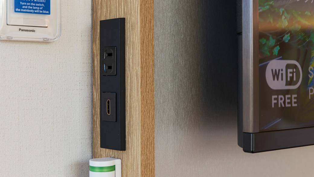 テレビ　HDMI端子完備 / 2