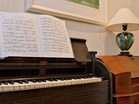 ラ･ジョリー元町 by WBF / 2