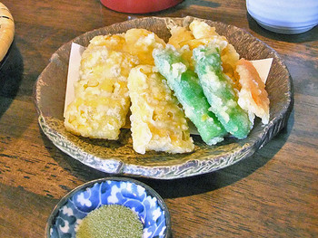 「そば茶屋極楽坊」料理 782375 トウモロコシの天ぷら