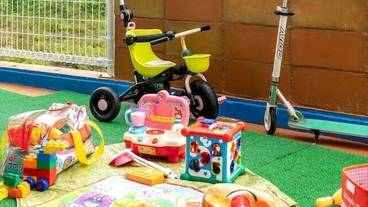 子供用の遊び場 - 屋外 / 5