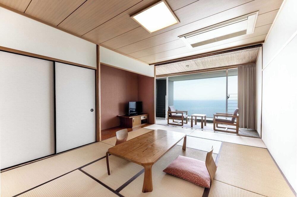 流れるプールにキッズプール♪遊べるプールで夏を満喫4246819